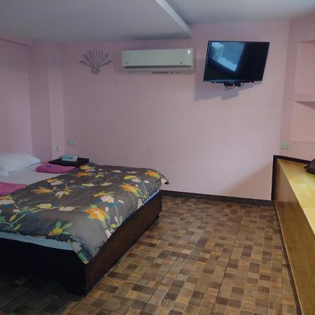 Friendly Hostel - Dmk Airport เฟรนด์ลี่ โฮสเทล ดอนเมือง Bangkok Bagian luar foto
